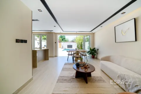 Villa en venta en The Springs, Dubai, EAU 3 dormitorios, 153 m2 № 737825 - foto 15