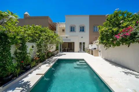 Villa en venta en The Springs, Dubai, EAU 3 dormitorios, 153 m2 № 737825 - foto 19