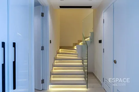 Villa en venta en The Springs, Dubai, EAU 3 dormitorios, 153 m2 № 737825 - foto 7