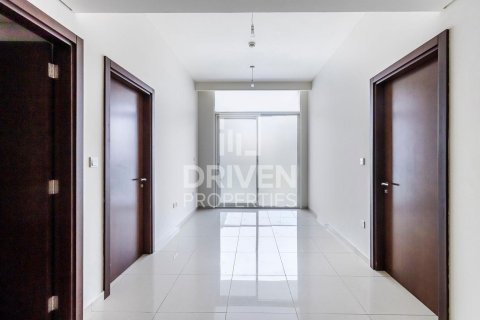 Apartmen di Business Bay, Dubai, UAE 2 bilik tidur, 84.26 meter persegi № 762283 - foto 2