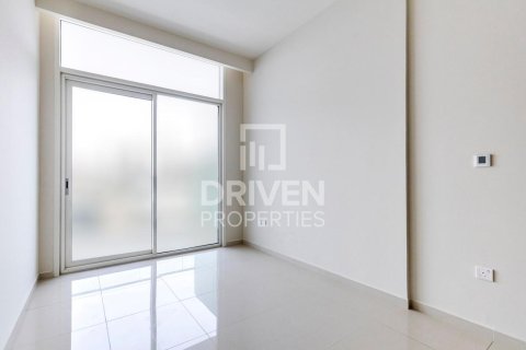 Apartmen di Business Bay, Dubai, UAE 2 bilik tidur, 84.26 meter persegi № 762283 - foto 7