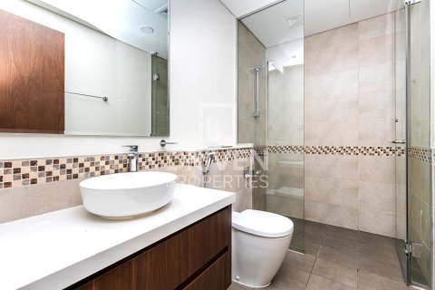 Apartmen di Business Bay, Dubai, UAE 2 bilik tidur, 84.26 meter persegi № 762283 - foto 14
