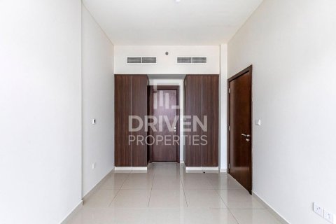 Apartmen di Business Bay, Dubai, UAE 2 bilik tidur, 84.26 meter persegi № 762283 - foto 8