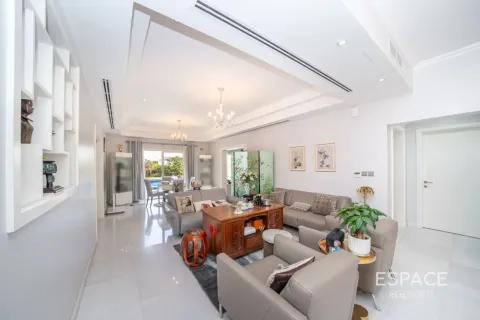 Vila di Meadows, Dubai, UEA 5 kamar tidur, 369 m2 nomor 738282 - foto 3