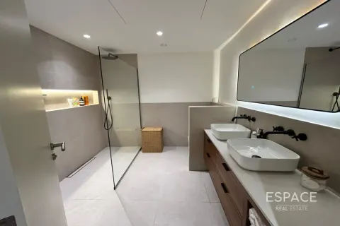 Apartament në The Views, Dubai, Emiratet e Bashkuara Arabe 2 dhoma gjumi, 152 m2. № 738283 - Foto 6