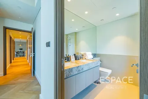 Apartmán v Downtown Dubai (Downtown Burj Dubai), SAE 3 spálne, 140 m2 č. 738051 - Fotografia 12