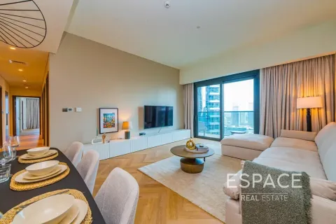 Apartament në Downtown Dubai (Downtown Burj Dubai), Emiratet e Bashkuara Arabe 3 dhoma gjumi, 140 m2. № 738051