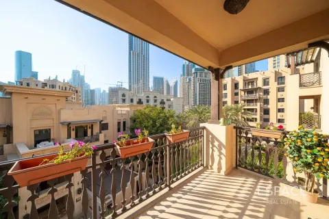 Appartamento in vendita a Downtown Dubai (Downtown Burj Dubai), Dubai, EAU 2 camere da letto, 131 mq. № 738042 - foto 20