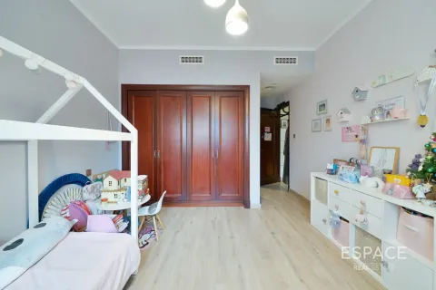 Appartamento in vendita a Downtown Dubai (Downtown Burj Dubai), Dubai, EAU 2 camere da letto, 131 mq. № 738042 - foto 18