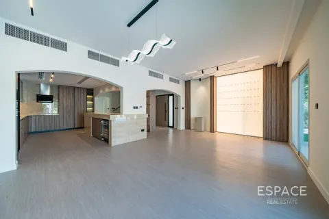 Villa til leje i Meadows, Dubai, UAE 4 soveværelser, 320 kvm № 738281 - foto 5