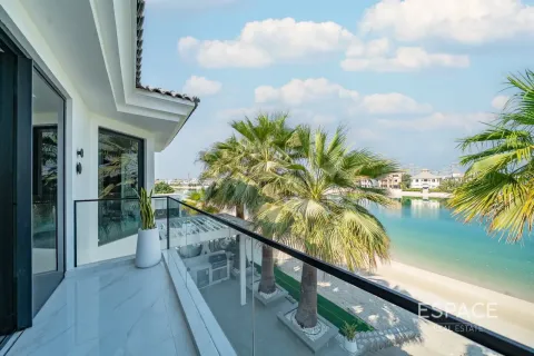 Villa in vendita a Palm Jumeirah, Dubai, EAU 4 camere da letto, 483 mq. № 738041 - foto 17