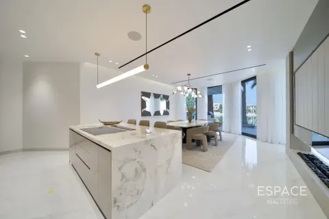 Villa in vendita a Palm Jumeirah, Dubai, EAU 4 camere da letto, 483 mq. № 738041 - foto 6