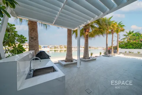 Villa in vendita a Palm Jumeirah, Dubai, EAU 4 camere da letto, 483 mq. № 738041 - foto 18