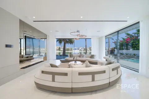 Villa in vendita a Palm Jumeirah, Dubai, EAU 4 camere da letto, 483 mq. № 738041 - foto 3
