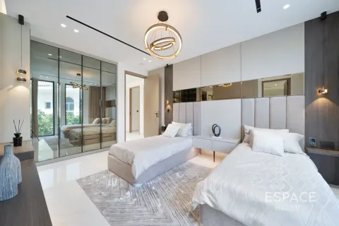 Villa in vendita a Palm Jumeirah, Dubai, EAU 4 camere da letto, 483 mq. № 738041 - foto 10