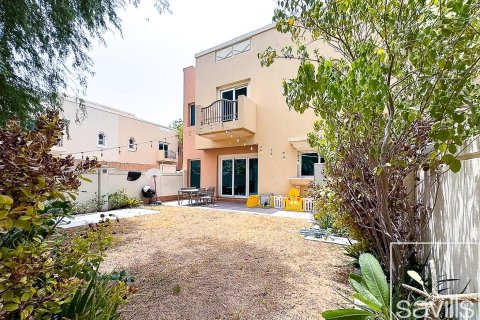 Townhouse sa Dubai Sports City, Dubai, UAE 4 silid-tulugan, 249.63 sq.m. № 753551
