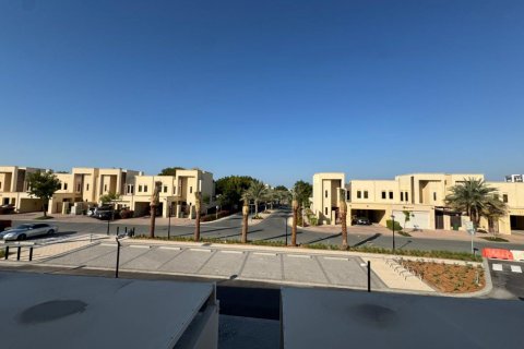 Maison de ville à vendre à Ras Al Khaimah, EAU 2 chambres, 170 m2 № 734605 - photo 18