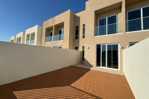 Maison de ville à vendre à Ras Al Khaimah, EAU 2 chambres, 170 m2 № 734605 - photo 11