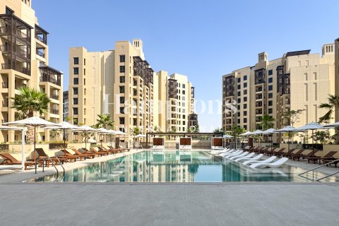 Apartment til leje i Umm Suqeim, Dubai, UAE 2 soveværelser, 111.20953615 kvm № 769183 - foto 15