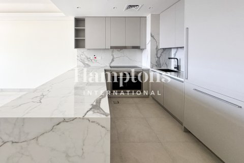 Apartment til leje i Umm Suqeim, Dubai, UAE 2 soveværelser, 111.20953615 kvm № 769183 - foto 6