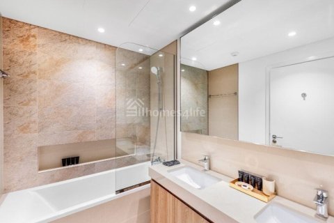 Apartamento en alquiler en Downtown Dubai (Downtown Burj Dubai), Dubai, EAU 2 dormitorios, 108 m2 № 728769 - foto 19