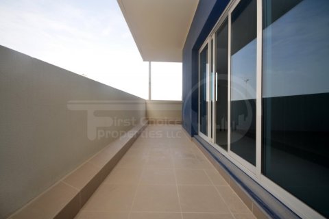Apartament na sprzedaż w Al Reef, Abu Dhabi, ZEA 3 sypialnie, 155 mkw., nr 731402 - zdjęcie 13