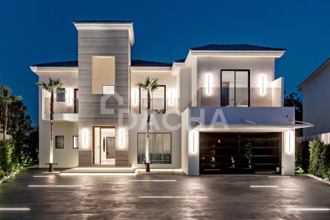 Villa asukohaga Jumeirah Islands, Dubai, AÜE: 5 magamistoaga, 502 m² Nr 763110