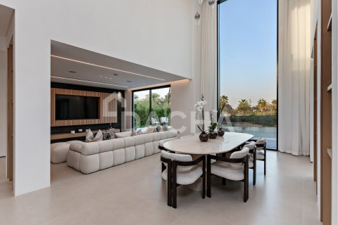 Vilë në Jumeirah Islands, Dubai, Emiratet e Bashkuara Arabe 5 dhoma gjumi, 502 m2. № 763110 - Foto 7