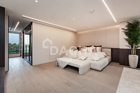 Vilë në Jumeirah Islands, Dubai, Emiratet e Bashkuara Arabe 5 dhoma gjumi, 502 m2. № 763110 - Foto 13