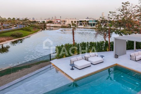 Vilë në Jumeirah Islands, Dubai, Emiratet e Bashkuara Arabe 5 dhoma gjumi, 502 m2. № 763110 - Foto 25