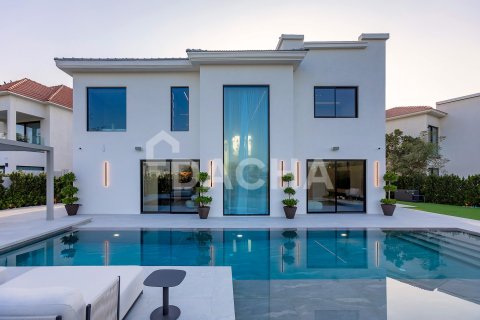 Vilë në Jumeirah Islands, Dubai, Emiratet e Bashkuara Arabe 5 dhoma gjumi, 502 m2. № 763110 - Foto 28