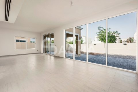Vila u gradu Jumeirah Park, Dubai, UAE 4 spavaće sobe, 454 m2 Br. 763106 - Slika 6