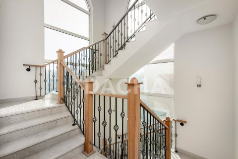 Vila u gradu Jumeirah Park, Dubai, UAE 4 spavaće sobe, 454 m2 Br. 763106 - Slika 16