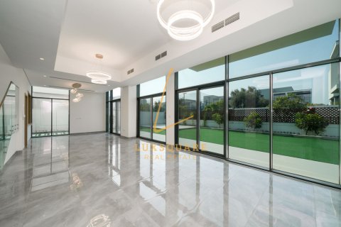 Vila v Al Furjan, Dubai, SAE 4 ložnice, 570 m² Č.: 722250 - fotografie 23