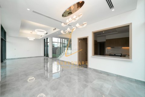 Vila v Al Furjan, Dubai, SAE 4 ložnice, 570 m² Č.: 722250 - fotografie 25
