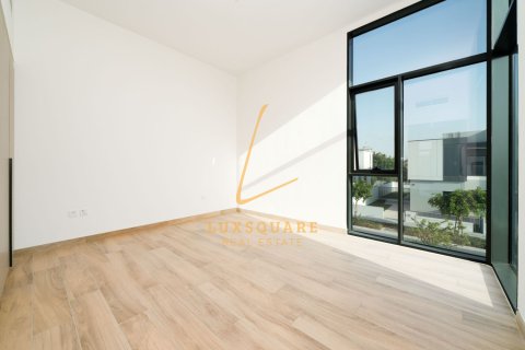 Vila v Al Furjan, Dubai, SAE 4 ložnice, 570 m² Č.: 722250 - fotografie 14