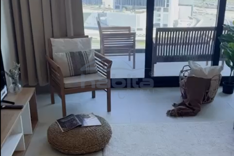Apartment in Business Bay, Dubai, UAE 41.8 sq.m. № 517595 - photo 4
