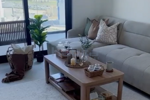 Apartment in Business Bay, Dubai, UAE 41.8 sq.m. № 517595 - photo 5
