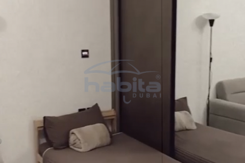 Apartment in Business Bay, Dubai, UAE 41.8 sq.m. № 517595 - photo 2