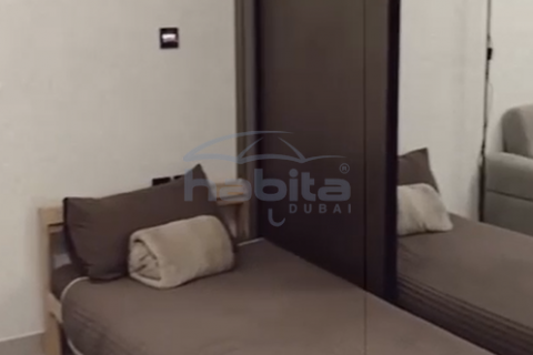 Apartment in Business Bay, Dubai, UAE 41.8 sq.m. № 517595 - photo 3