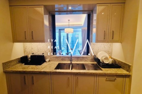 Apartamento para arrendamento em Downtown Dubai (Downtown Burj Dubai), Dubai, EAU 3 quartos, 187.75 m2 № 637686 - foto 9