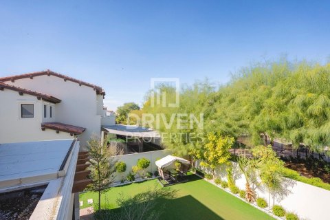 Vila v Arabian Ranches 2, Dubai, SAE 6 spální, 760.78 m2 č. 757144