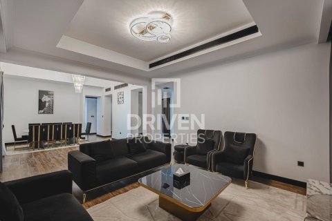 Villa zur Miete in Arabian Ranches 2, Dubai, VAE 6 Schlafzimmer, 760.78 m2 Nr. 757144 - Foto 5
