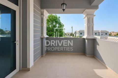 Vila u Falcon City of Wonders, Dubai, UAE 5 spavaćih soba, 822.94 m2 Br. 757140 - fotografija 23