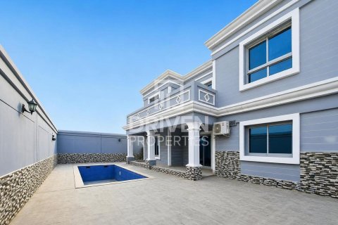 Vila u Falcon City of Wonders, Dubai, UAE 5 spavaćih soba, 822.94 m2 Br. 757140 - fotografija 3