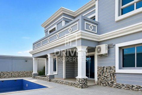 Vila u Falcon City of Wonders, Dubai, UAE 5 spavaćih soba, 822.94 m2 Br. 757140 - fotografija 19