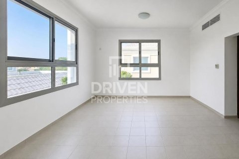 Vila u Falcon City of Wonders, Dubai, UAE 5 spavaćih soba, 822.94 m2 Br. 757140 - fotografija 14