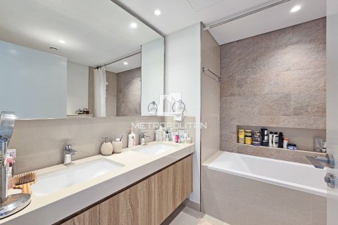 Apartment sa Downtown Dubai (Downtown Burj Dubai), Dubai, UAE 2 silid-tulugan, 111 sq.m. № 664821 - larawan 9