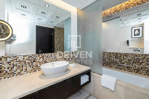 Apartment til leje i Downtown Dubai (Downtown Burj Dubai), Dubai, UAE 1 soveværelse, 86.12 kvm № 768060 - foto 10