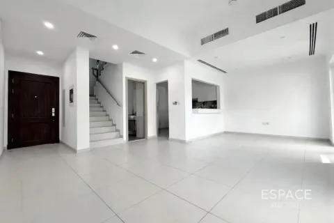 Villa à vendre à  Dubai Land, Dubai, EAU 3 chambres, 178 m2 № 738019 - photo 2